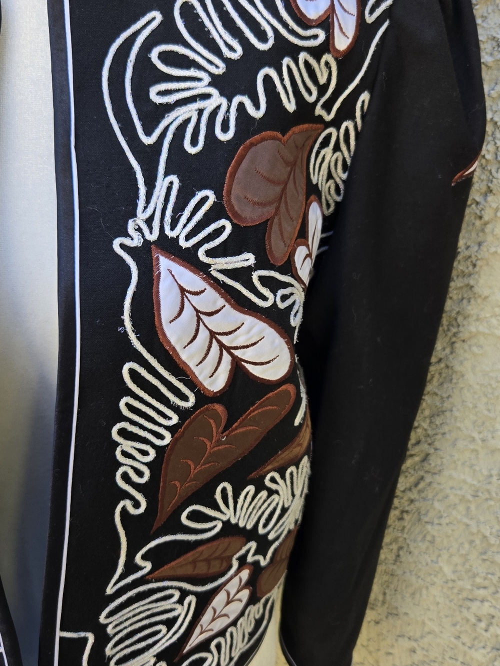 Andre Kim Vintage Black Embroidered Open-Front Jacket - Black/Brown Leaf Motif - Picture 4 of 11